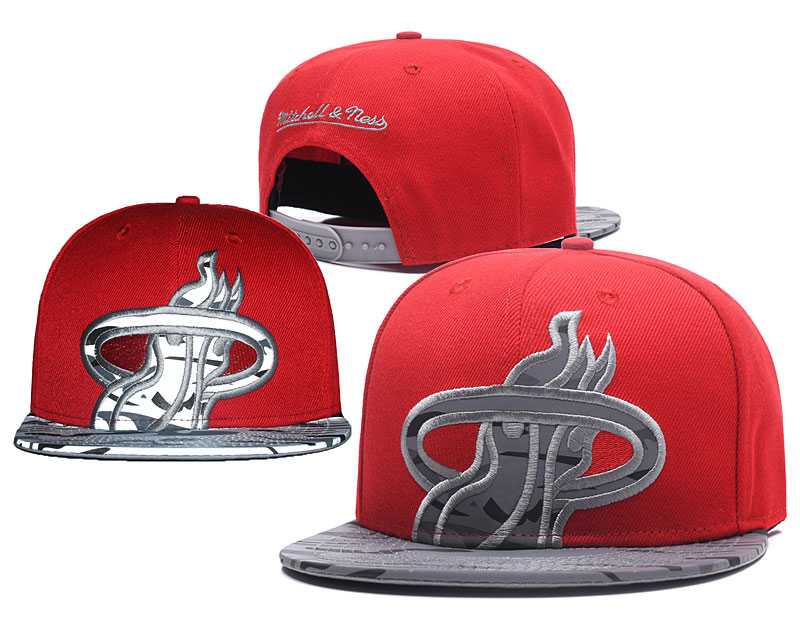 Cavaliers Reflective Logo Red Adjustable Hat GS,We sell and wholesale Cavaliers Reflective Logo Red Adjustable Hat GS on line form chian!